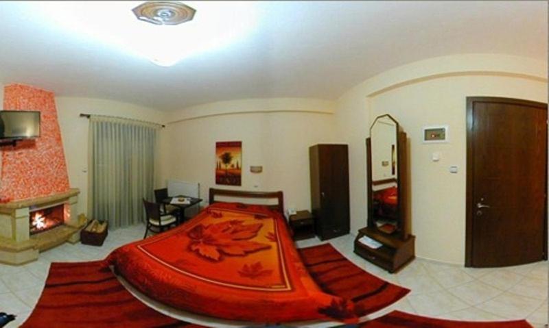 Hotel Galaxias Káto Loutrákion Extérieur photo