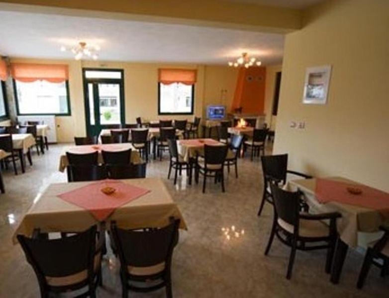 Hotel Galaxias Káto Loutrákion Extérieur photo