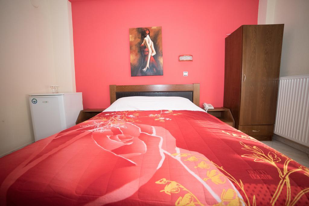 Hotel Galaxias Káto Loutrákion Extérieur photo